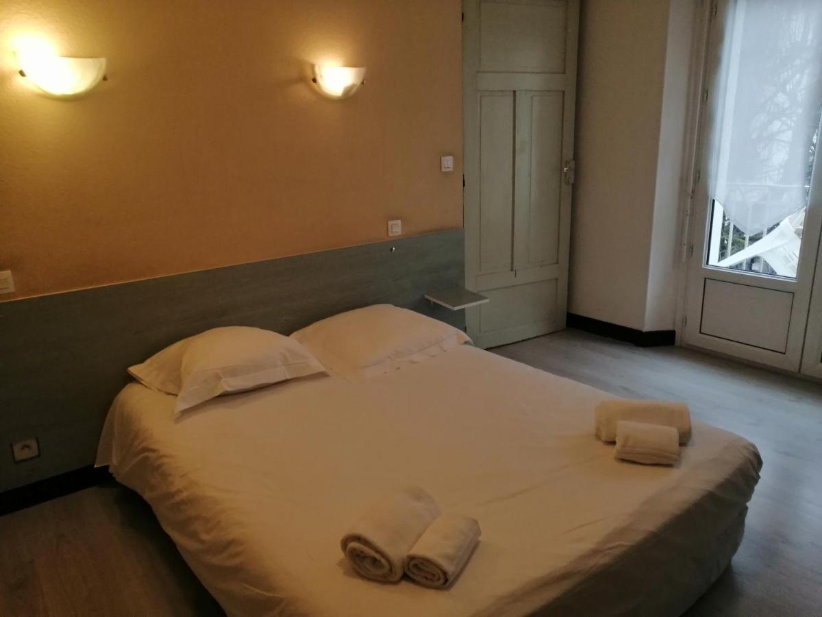 Hotel Francois Ier Bagneres-de-Luchon Экстерьер фото